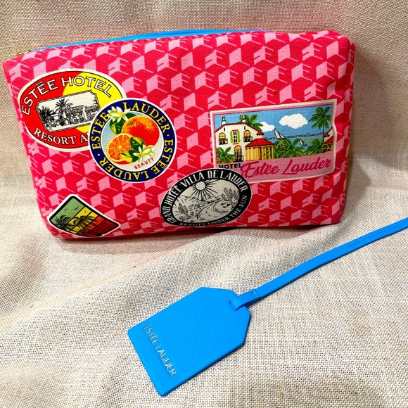 Estee Lauder Handbags - NWOT Estée Lauder Pink Makeup Bag
